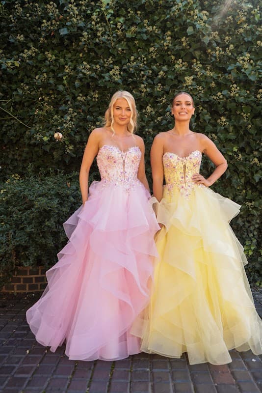 Vavavoom Prom Boutique - Clothes Shops in tadcaster