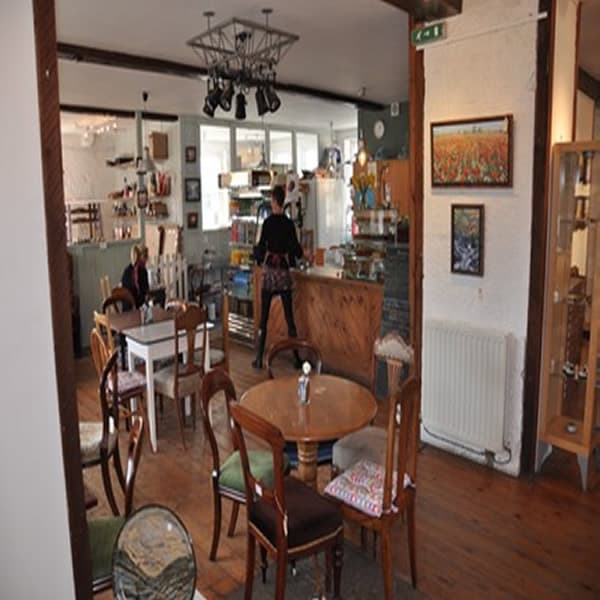 The Artisan Cafe @ The Geall Gallery