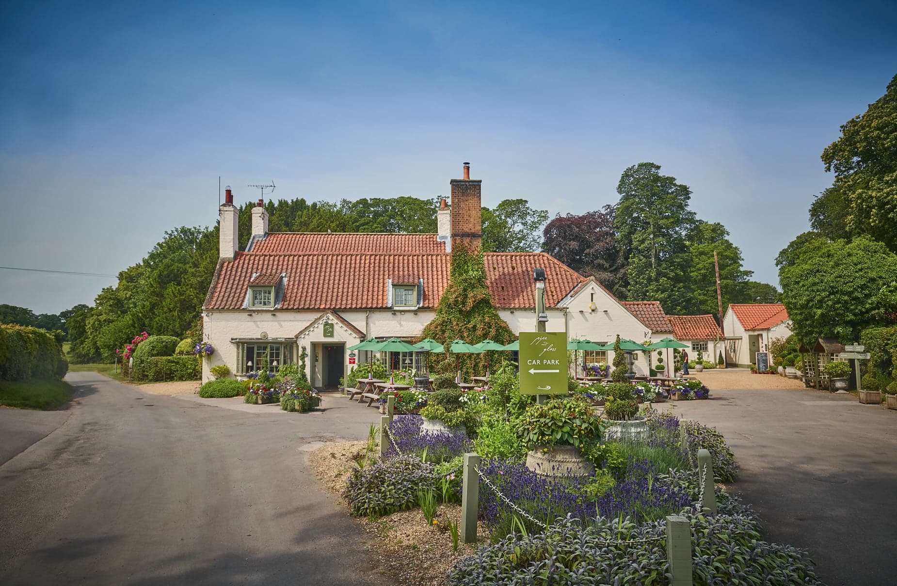 The Pipe & Glass Inn