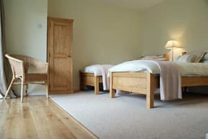 The Wolds Retreat B & B