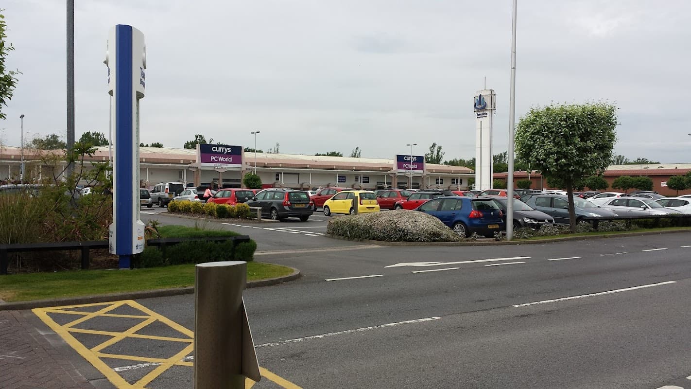 Bus Stop at Currys - Appliance Shops in thornaby