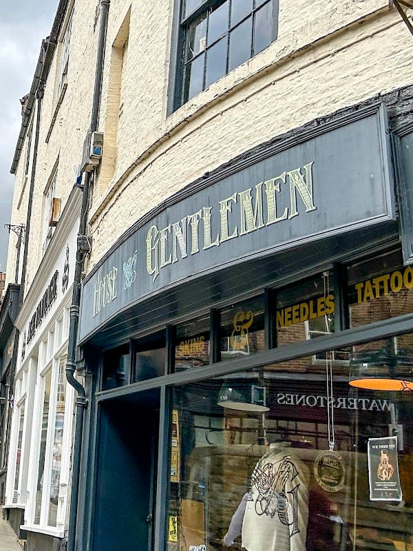 House of Ladies & Gentlemen - Hair Salons in thornaby