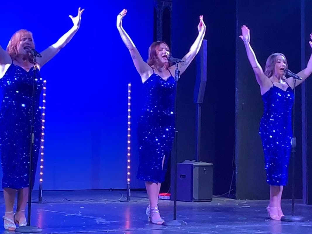 Sandy Smith - Professional Singer & Tribute Artiste - Entertainment in thornaby