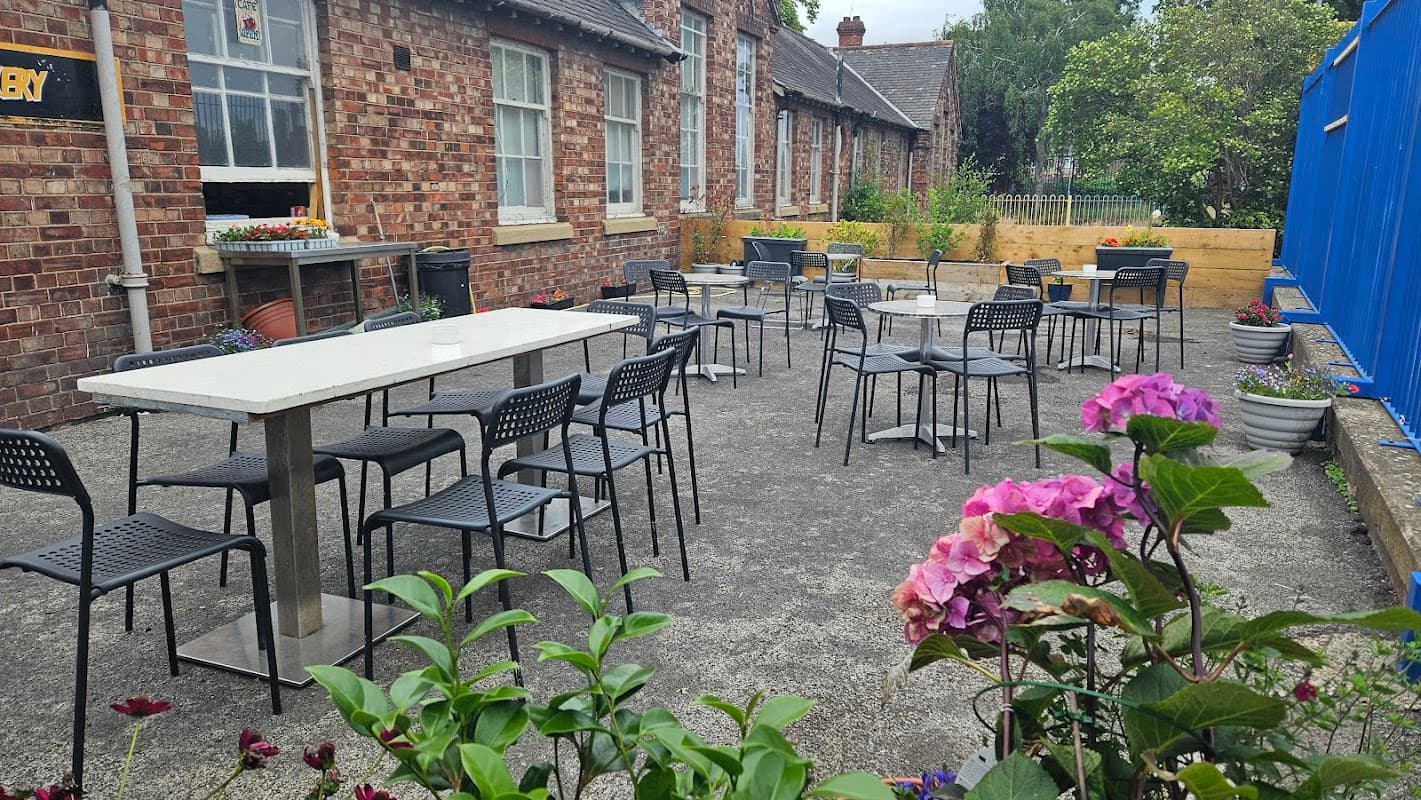 Cafe Thorntree Road Cafe in thornaby