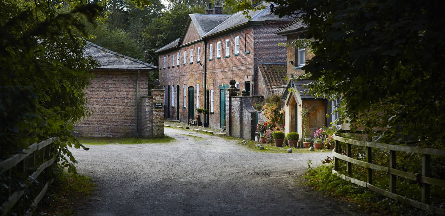 Thorpe Hall - Attraction in hull