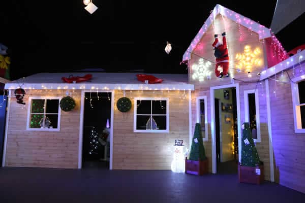 UK Christmas World - Shop in mapplewell