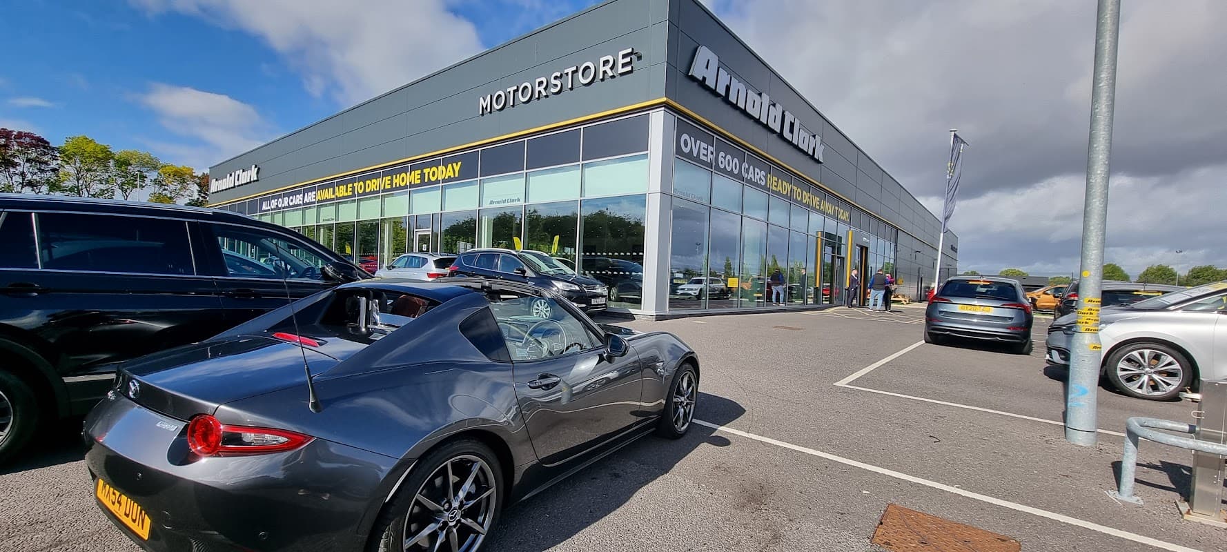 Arnold Clark Wakefield Motorstore / Vanstore - Car Dealers in wakefield