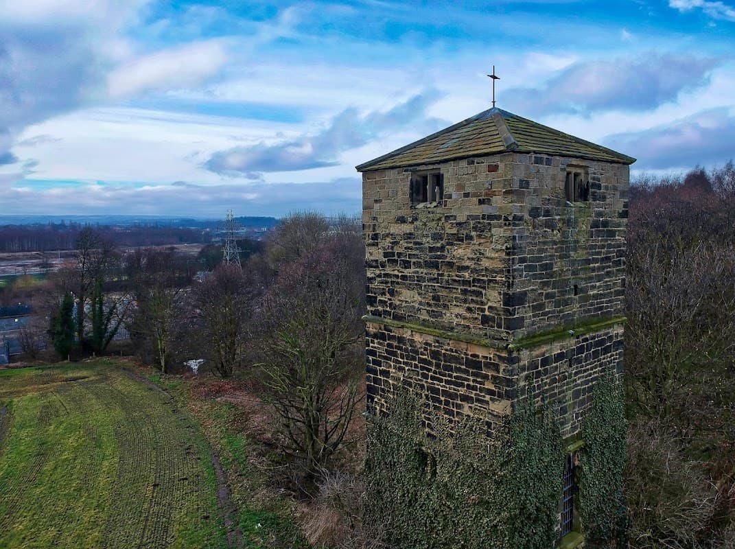 Dame Mary Bolles Water Tower - Historic Site in wakefield