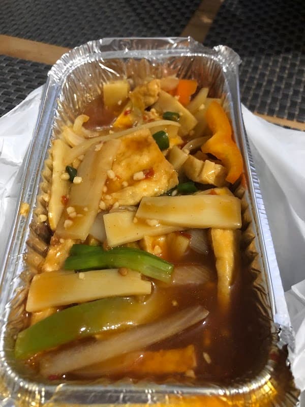 Golden Phoenix - Takeaway in wakefield