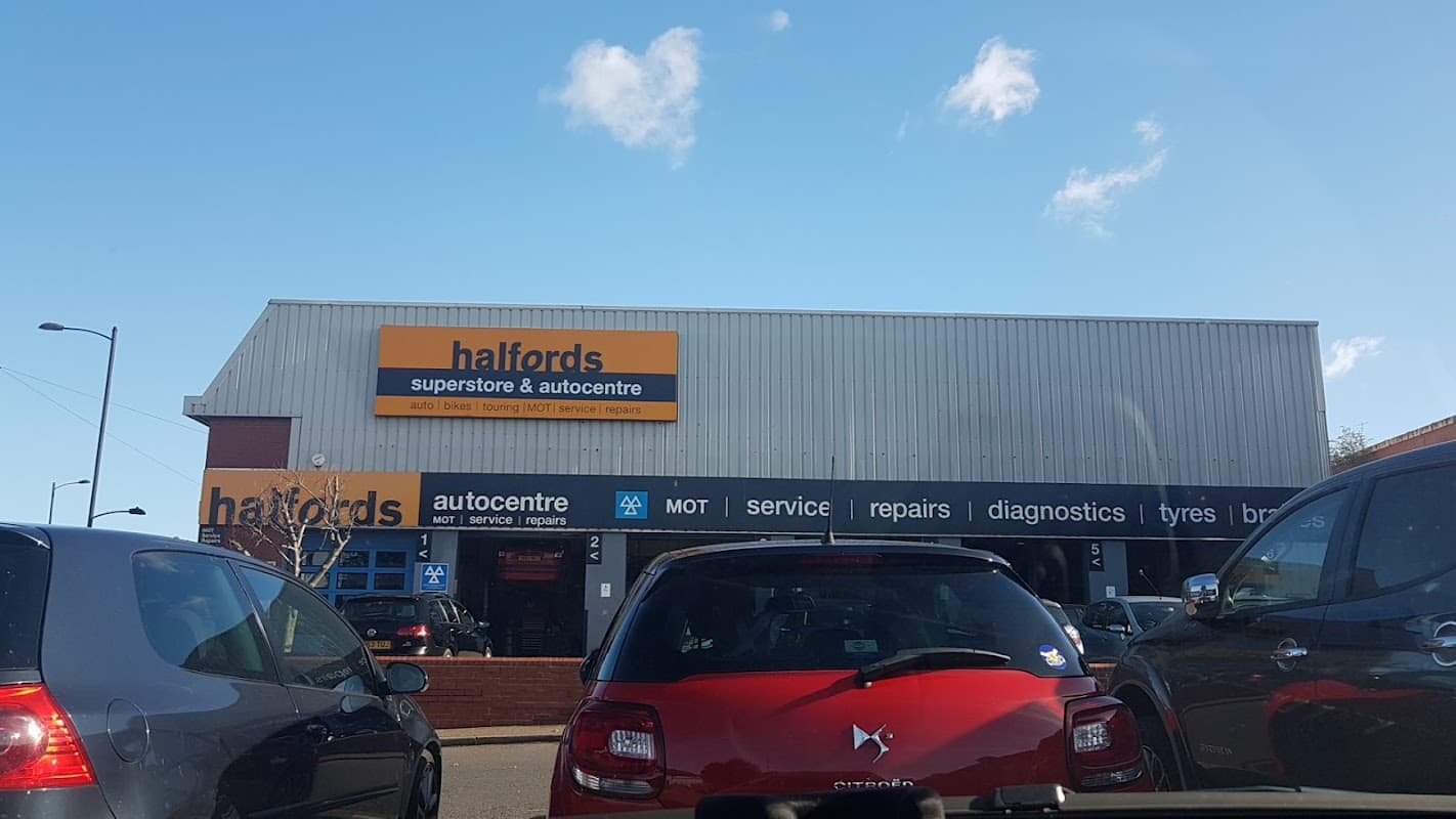 Halfords - Wakefield - Car Parts in wakefield