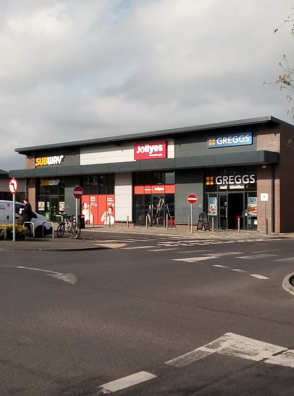 Jollyes - The Pet People Snowhill - Pet Shops in wakefield