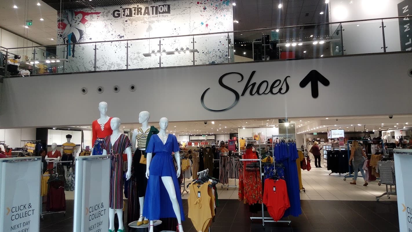 New Look - Clothes Shops in wakefield