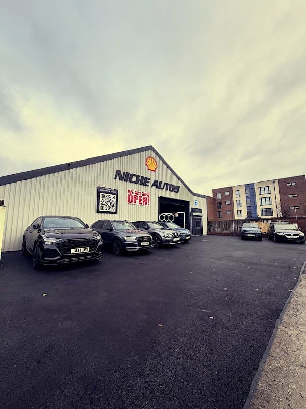 Niche Autos LTD Wakefield - Garages in wakefield