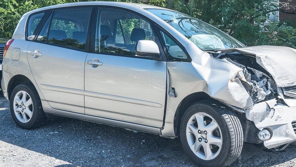 P M Auto Body Repairs Ltd - Garages in wakefield