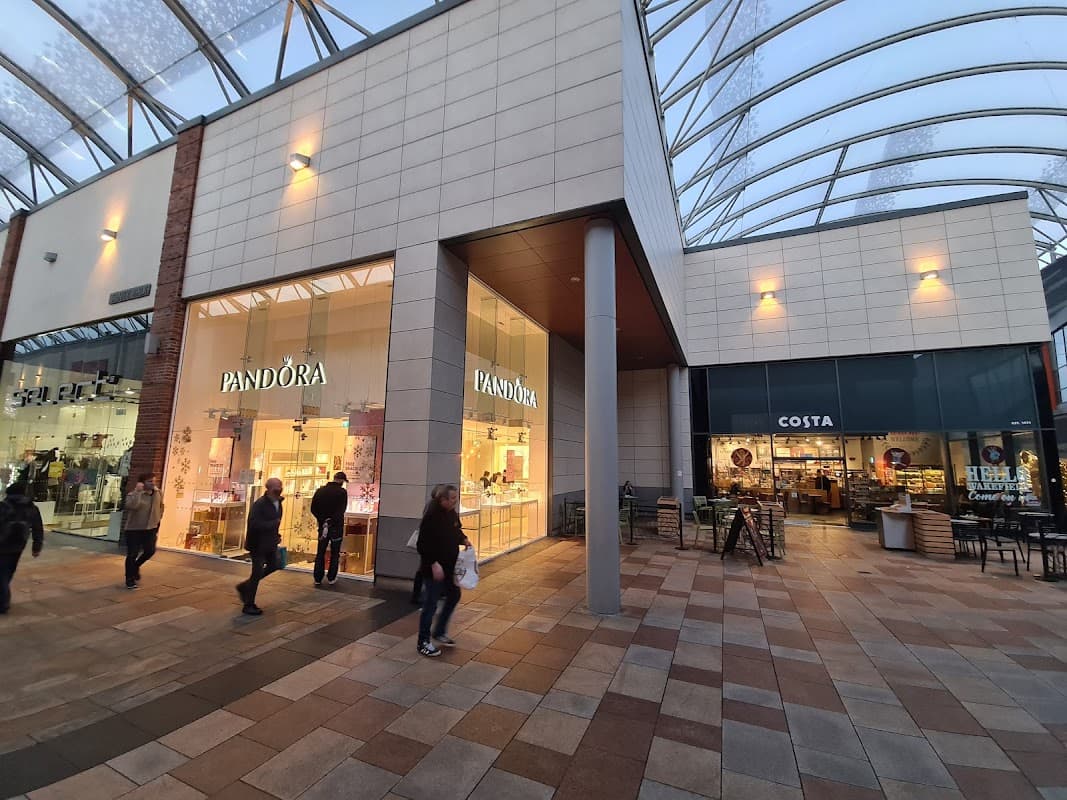 Pandora Wakefield - Jewellers in wakefield