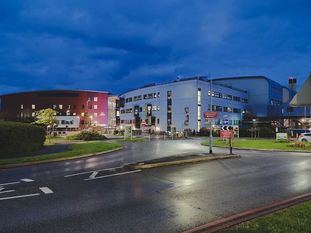 Pinderfields Hospital - Hospitals in wakefield