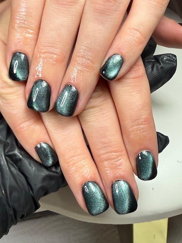 Pretty Little Nails by V - Nail Salons in wakefield