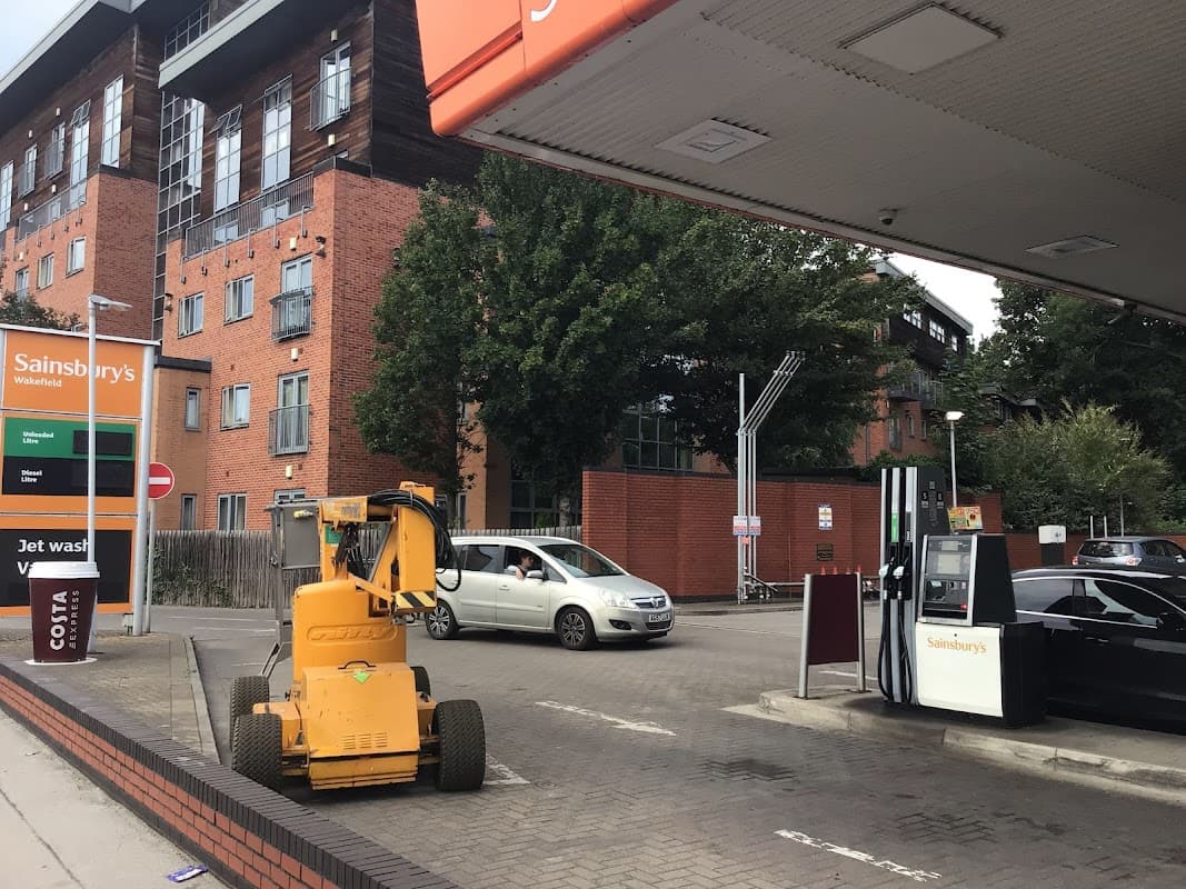 Sainsbury's Petrol Station - Petrol Stations in wakefield