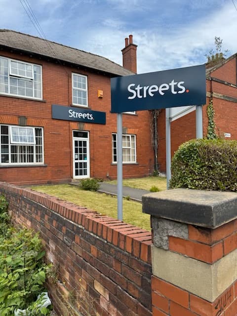 Streets - Accountants in wakefield