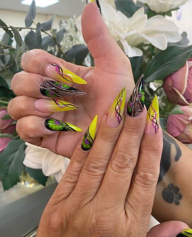 Venus Nails & Beauty