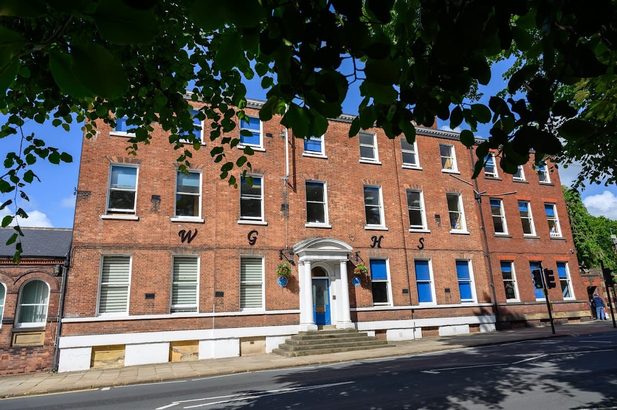 Wakefield Girls' High School - Secondary Schools in wakefield