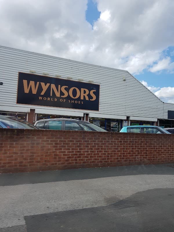 Wynsors - Shoe Shops in wakefield