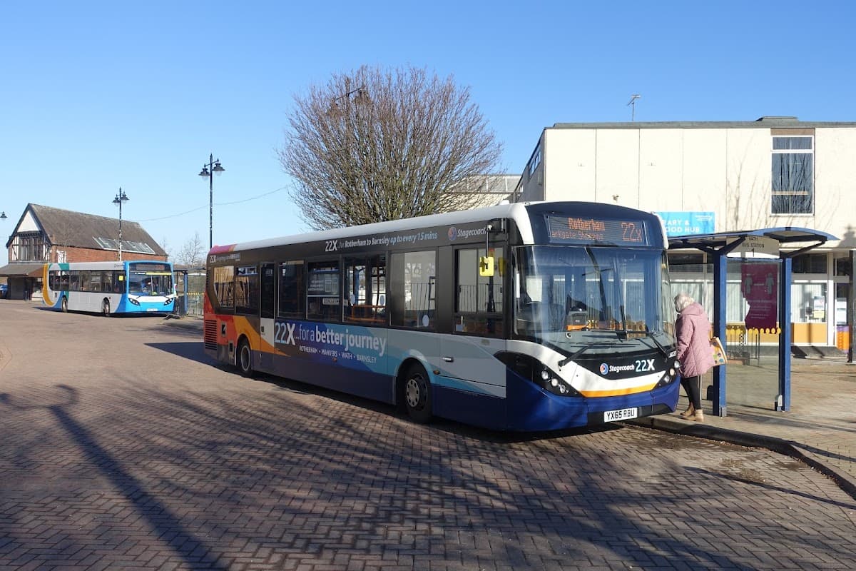 Bus Stop at Montgomery Road (Stand WS1) - Bus Stops in wath upon dearne