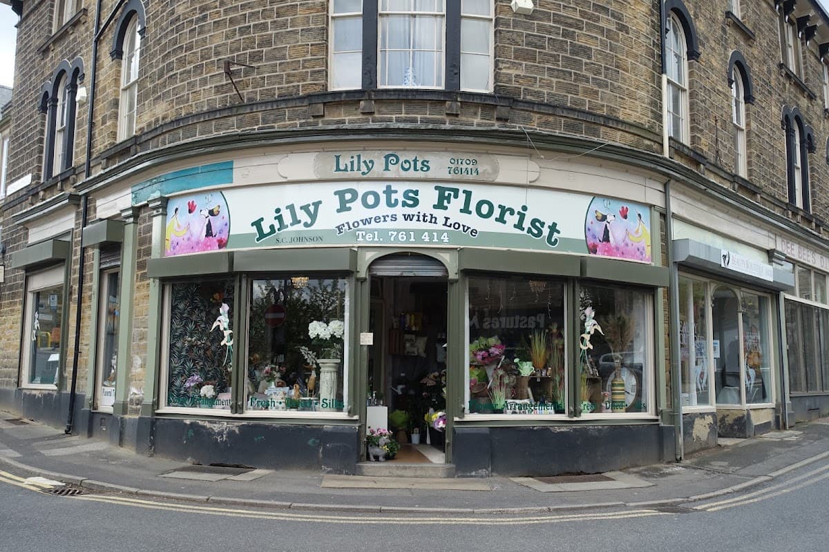 Lily Pots - Homeware in wath upon dearne