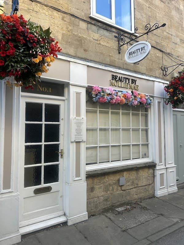 Beautybymolliemae - Nail Salons in wetherby