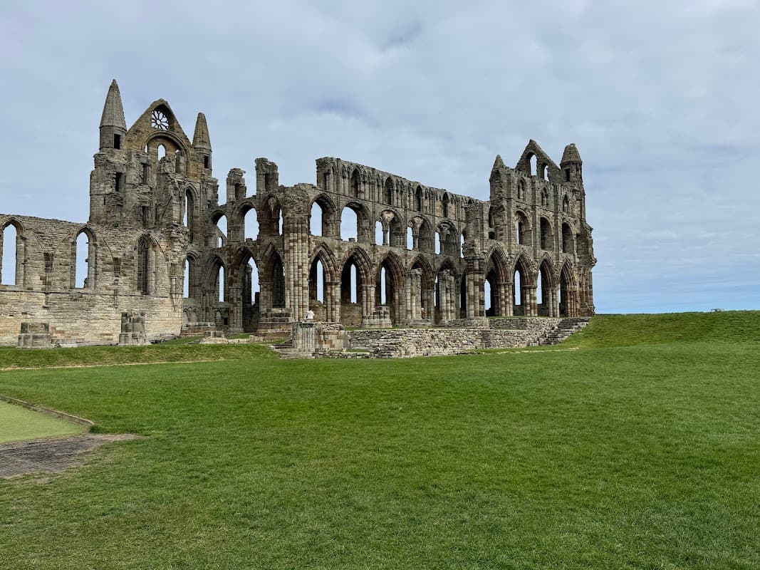 Bus Stop at Abbey - Bus Stops in whitby