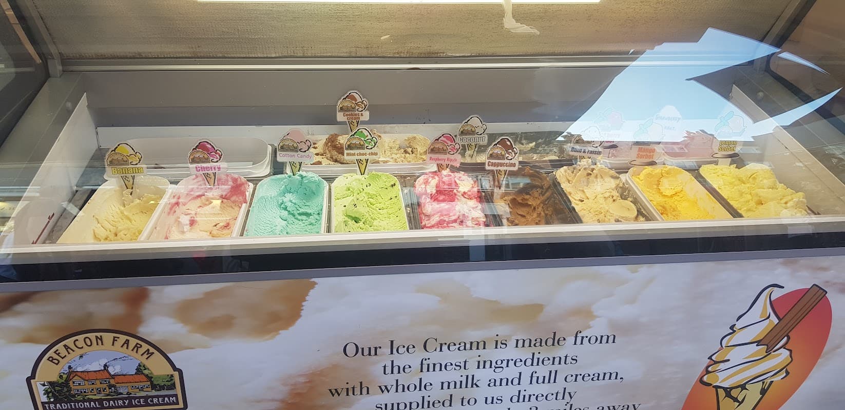 Luxury Award Willing Dairy Ice Cream - Ice Cream Shops in whitby