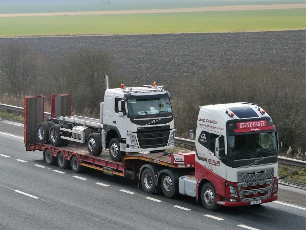 Steve Canty Transport - Garages in whitby