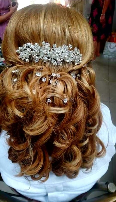 VIP's Hair Salon - Hair Salons in whitby