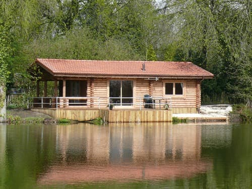 Accommodation at Willow Waters Fishery in pocklington