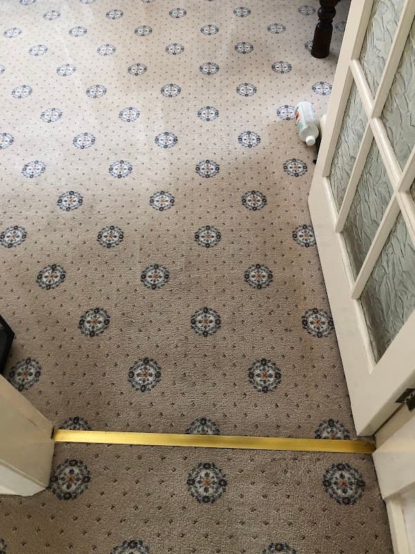 Berry's Cleaners - Dry Cleaners in wombwell