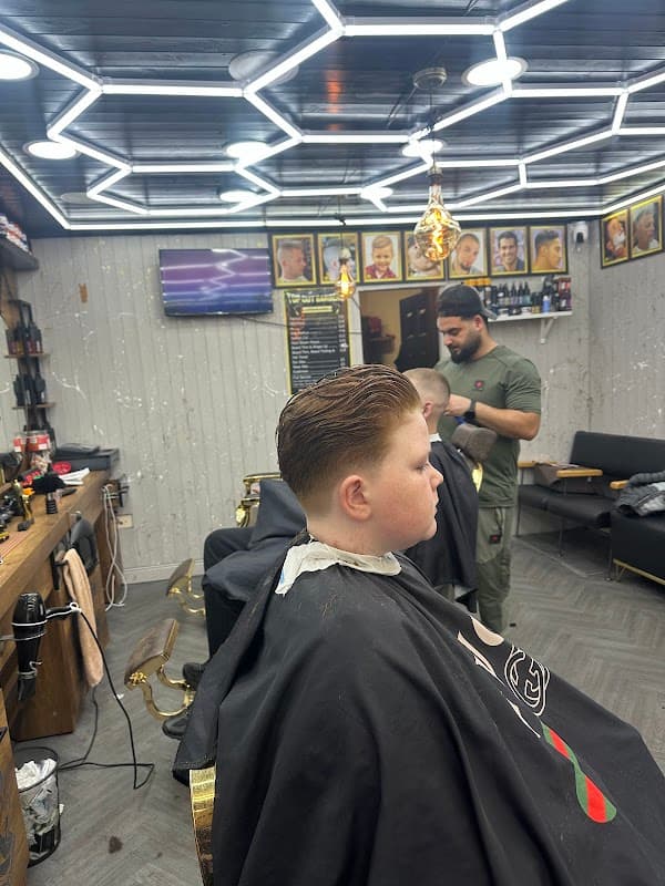 Top cut Barbers - Barbers in wombwell