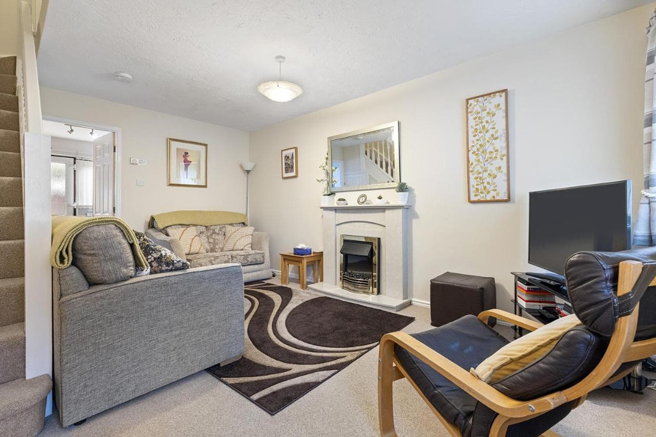 Accommodation at 46 Fewster Way Cosy Townhouse in York with Parking Fossdyke - Pass the Keys in york