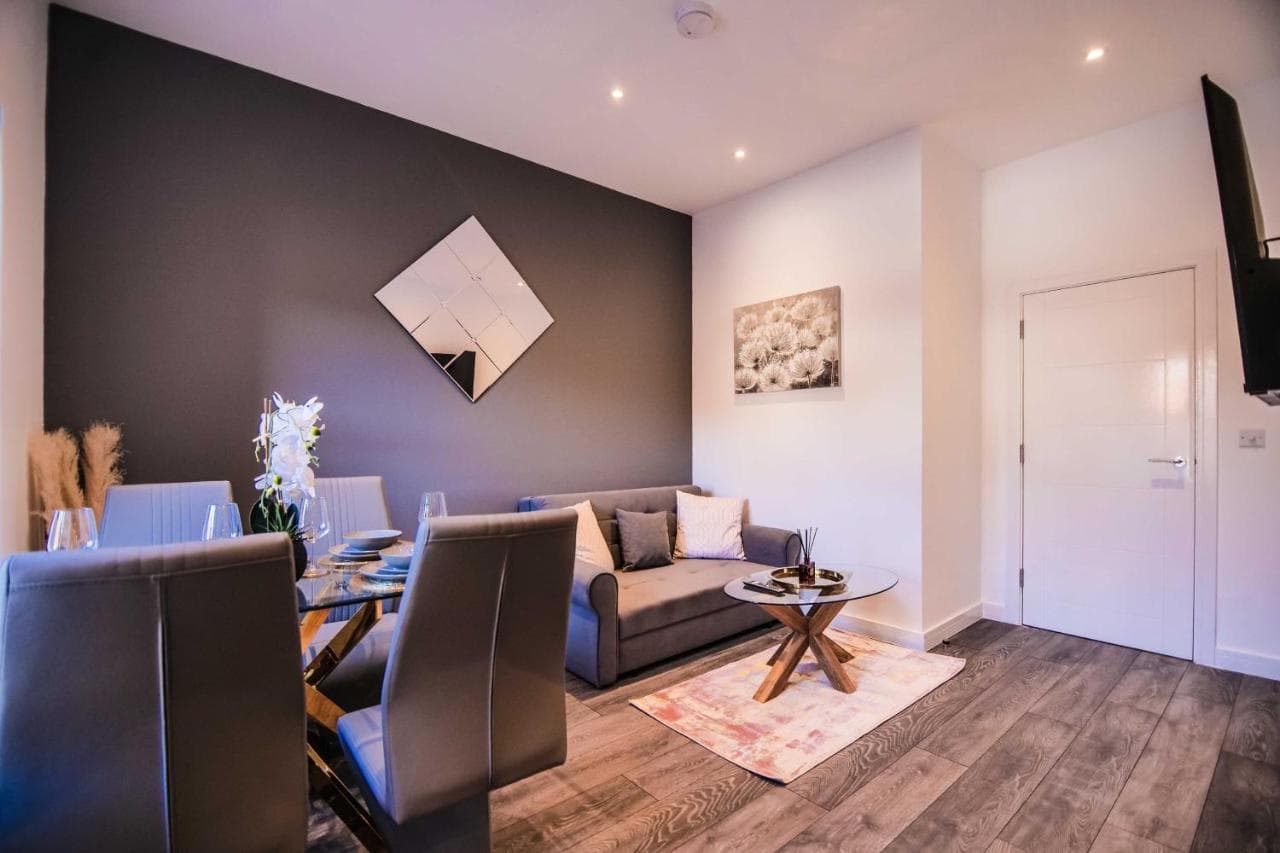 Accommodation at Apartment 2 - The Crescent in york