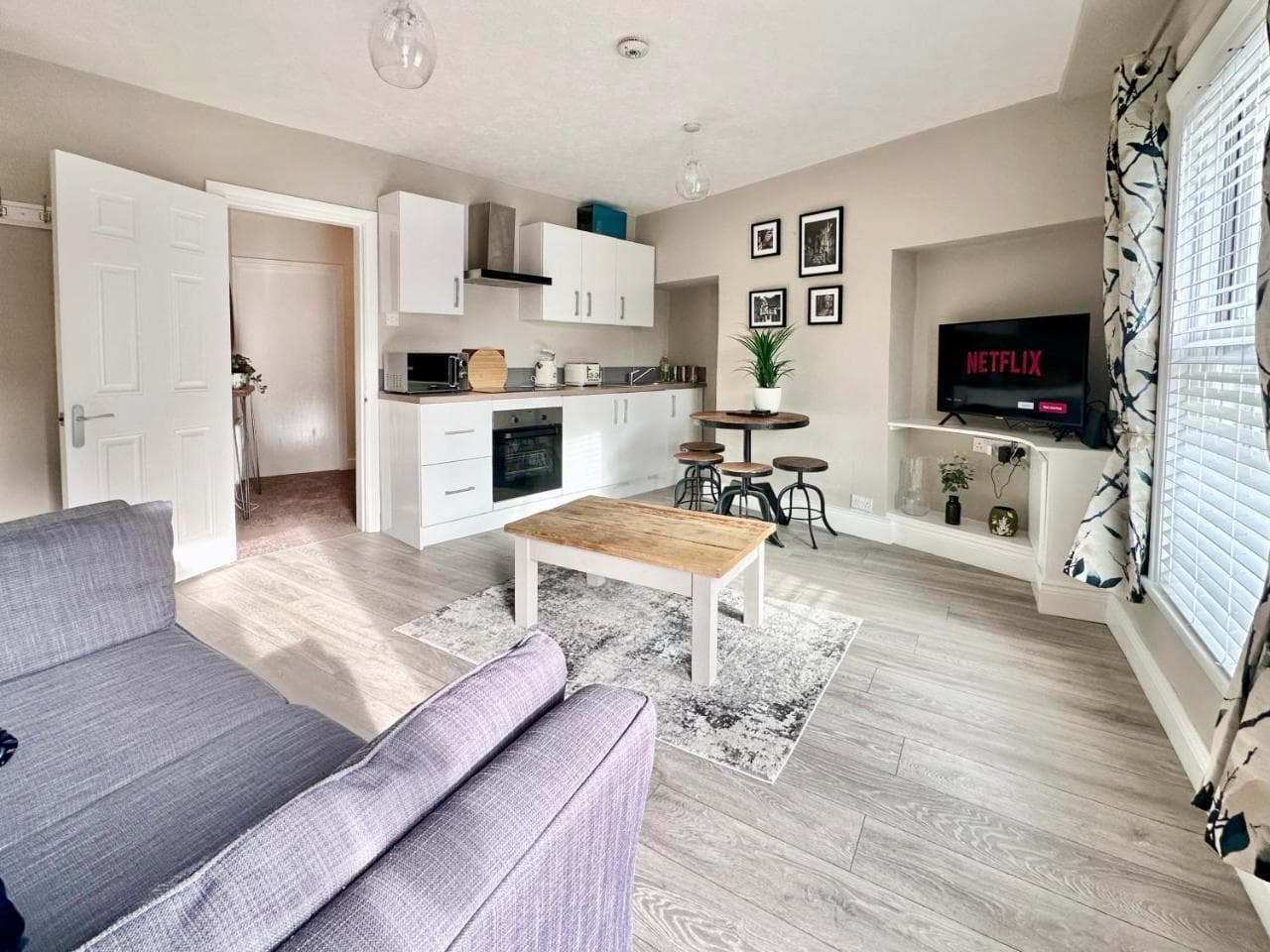 Accommodation at Blossoms Reach - 2 minutes from station and city centre in york