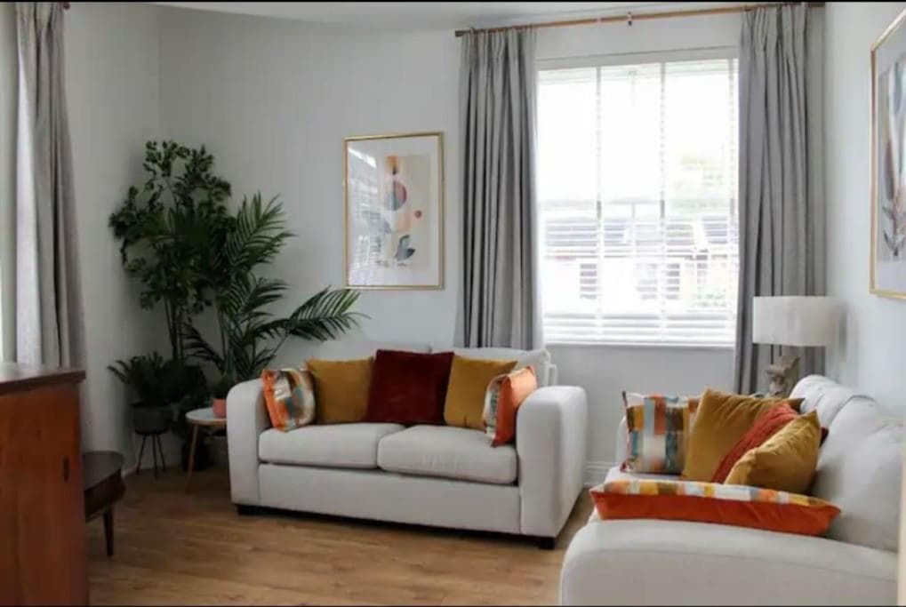 Accommodation at Clement House, York, Free EV and parking in york