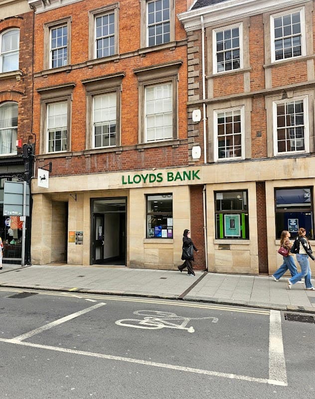 Lloyds Bank - Banks in york