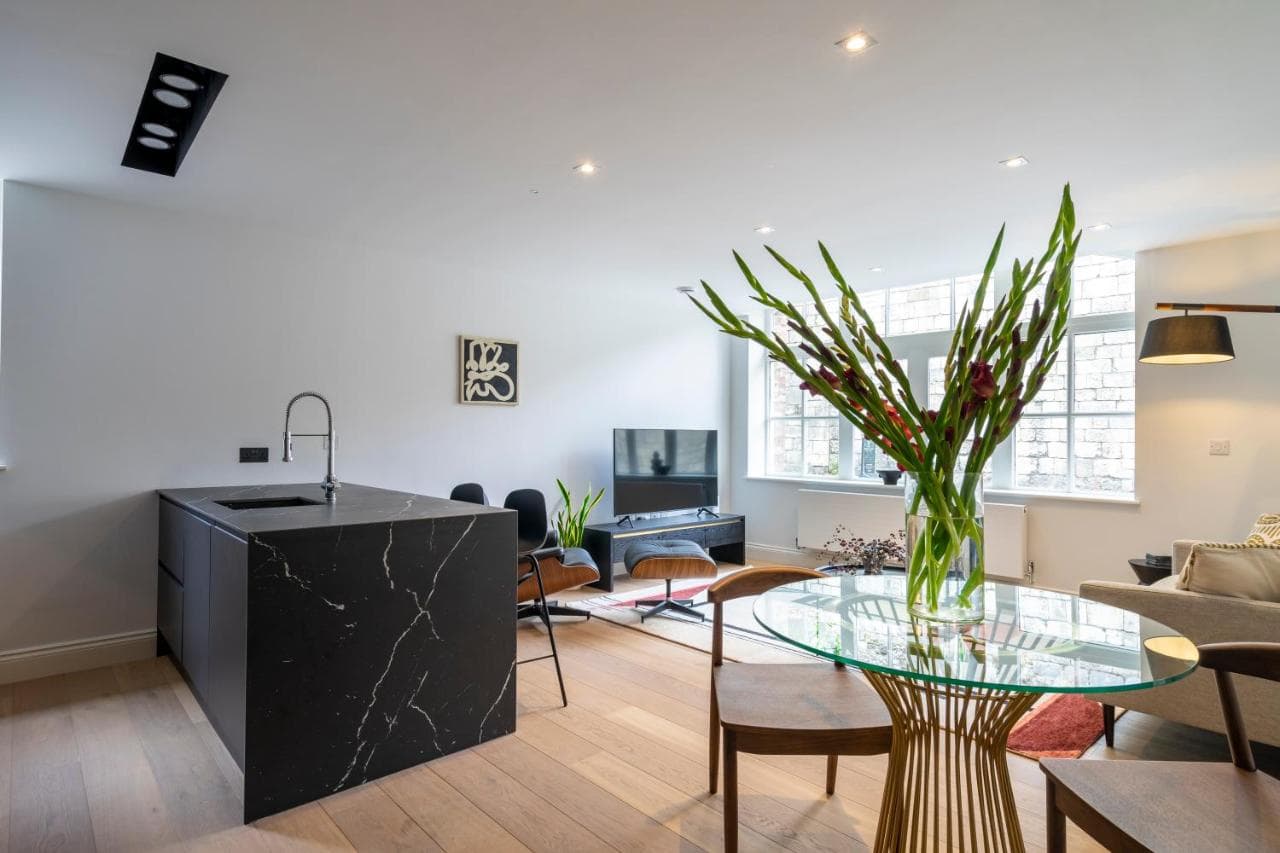 Marygate - Gallery Apartment, York, Yorkshire