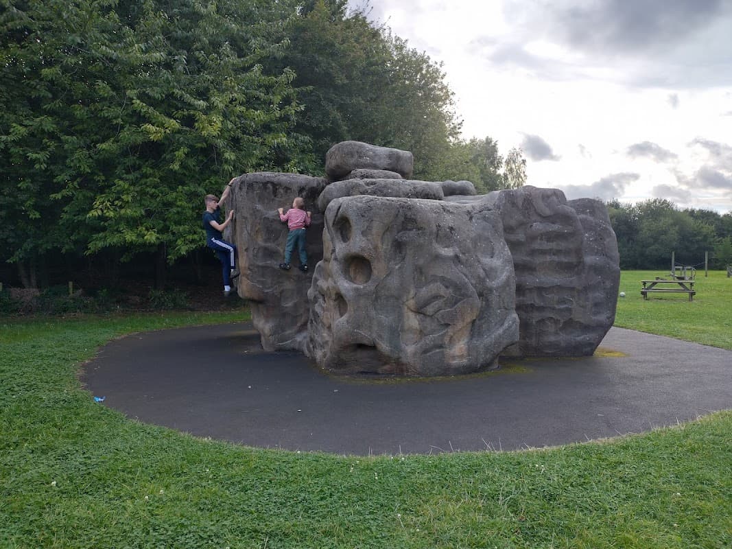 Rawcliffe Park Playground - Playgrounds in york