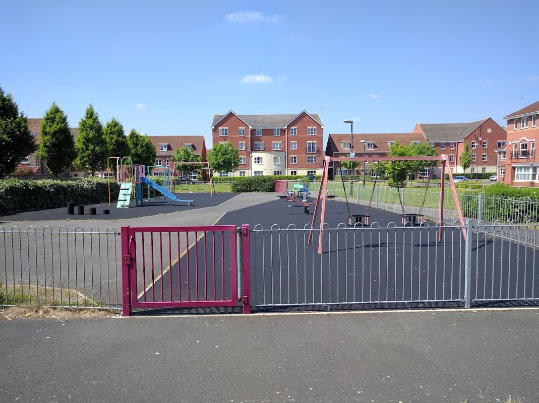 Rawcliffe Playground - Playgrounds in york