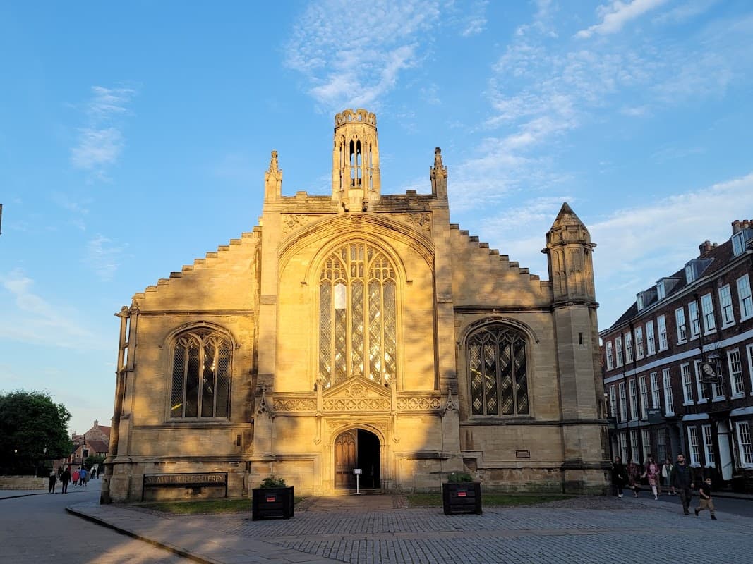 St Michael Le Belfrey - Churches in york