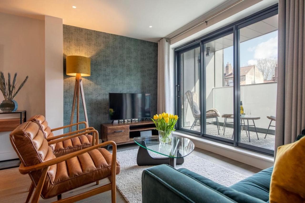 The Quadrant - The Larsen Suite, York, Yorkshire