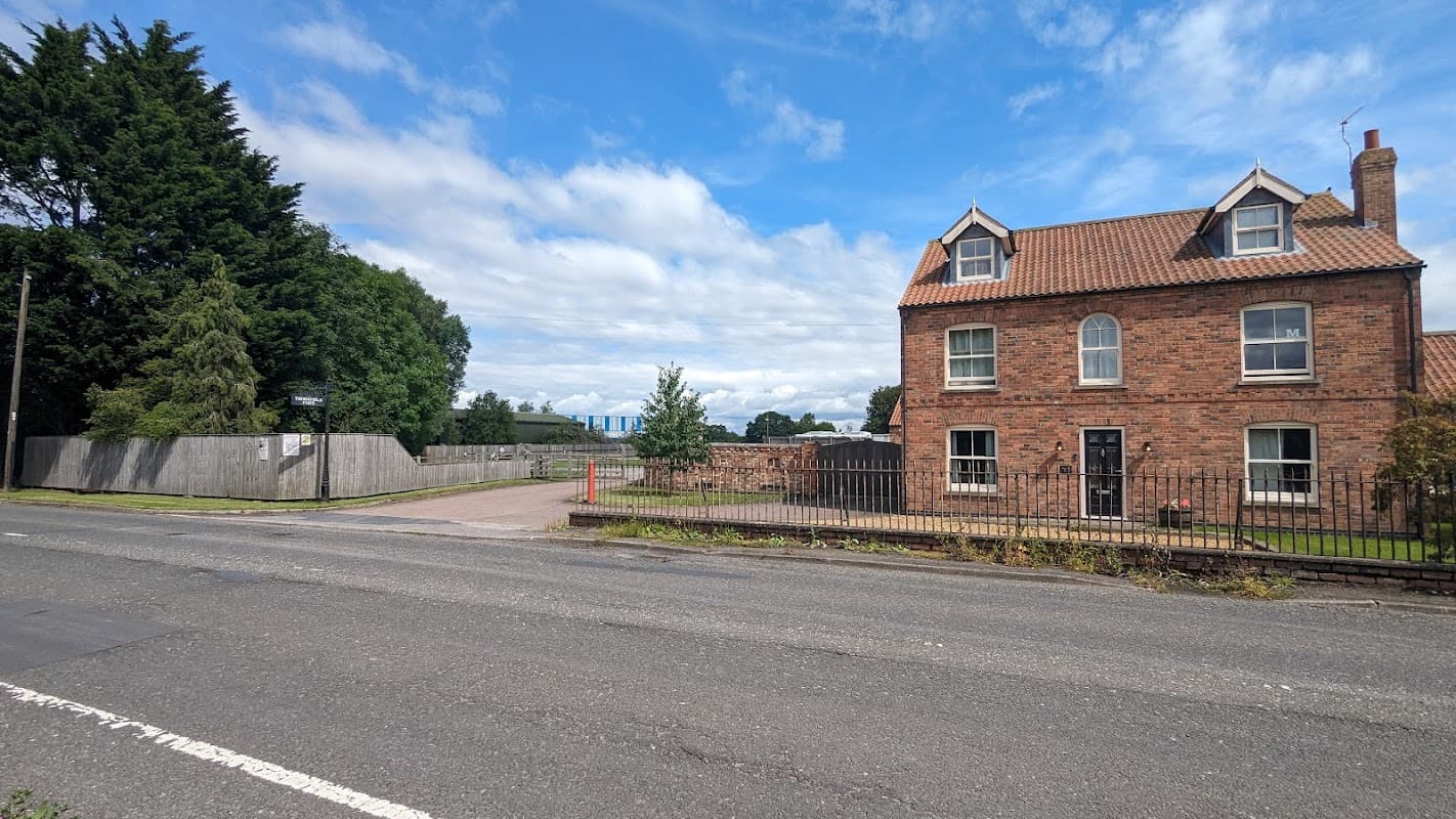 Thornfield Farm Caravan and Camping - Campsite in york