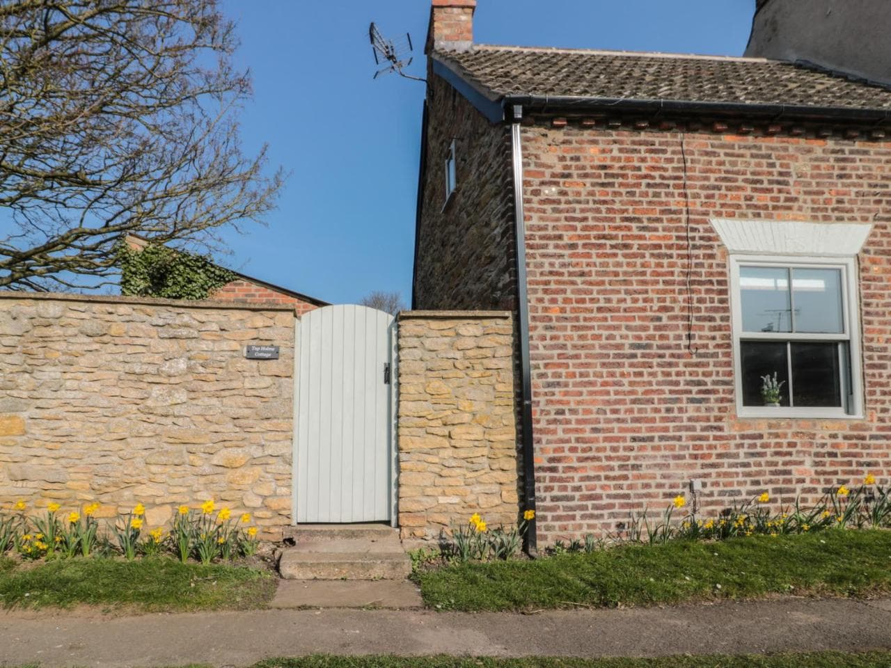 Top Holme Cottage, York, Yorkshire