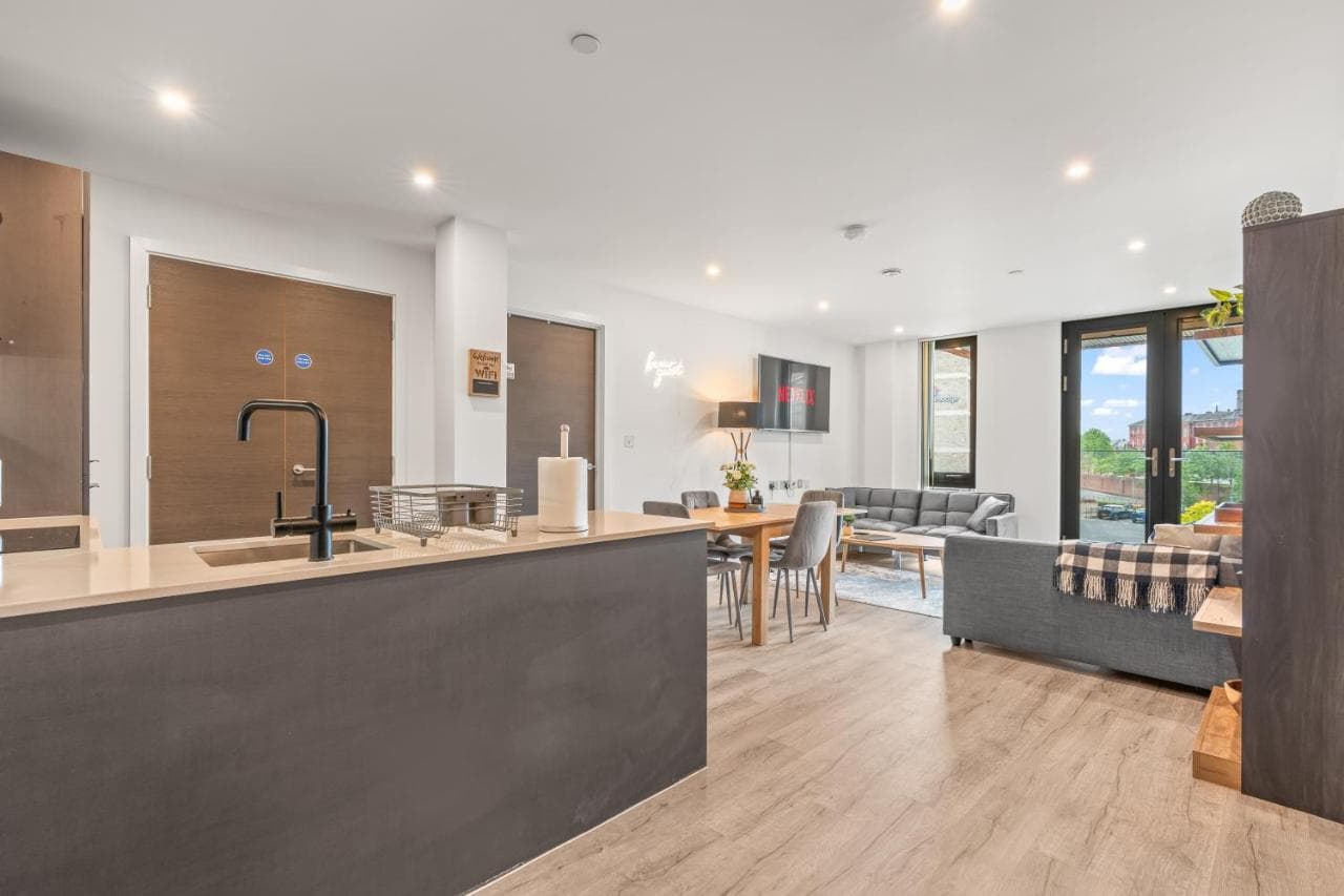 York Minister View - Sleeps 7 - Gym, York, Yorkshire