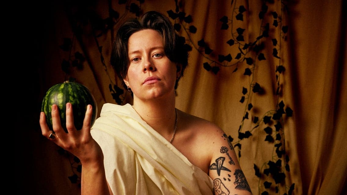 Event image for Chloe Petts: Big Naturals